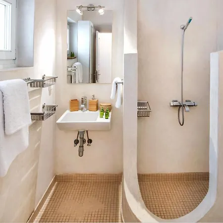 Villa Indigo Luxury Mansion Karterados (Santorini)